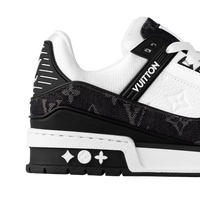Louis Vuitton Trainer Sneaker Black